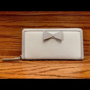 Kate Spade Bow Wallet